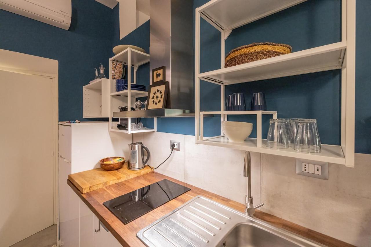 Rione Monti Studio Apt With Private Garden Rome Exterior photo